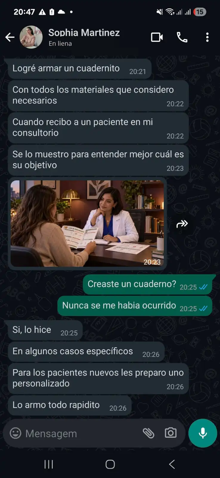Conversación de una nutricionista sobre materiales personalizados
